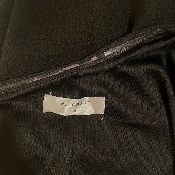 Hello Molly One Sleeve Bell Black Dress Size Medium - Picture 4 of 4